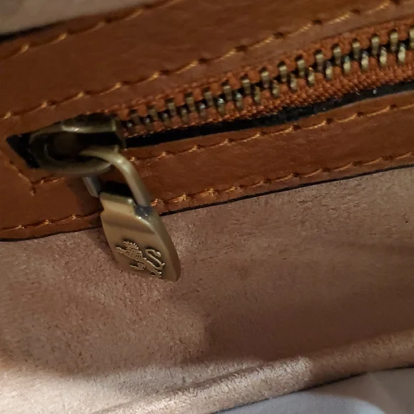 Pratesi Firenze,Elegant Brown Leather Shoulder Bag - Picture 10 of 17